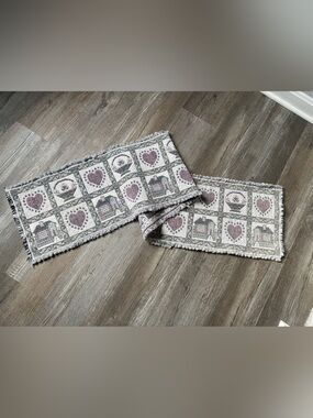 Vtg Country Hearts & Houses Woven Table Runner Fringed Tapestry Cottage Core